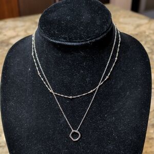 Elegant Silver Necklace with Hexagon Pendant